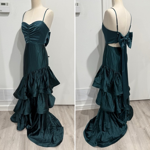 Dress the Population Clarice Tiered Ruffle Satin Gown in Pine Emerald Green - S - Picture 4 of 8
